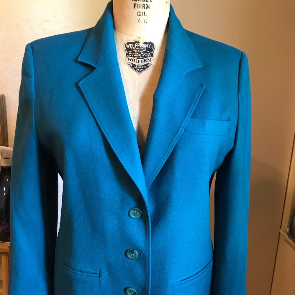 Vintage Pendleton Teal Wool Blazer 10. Classy blazer! Vibrant color!